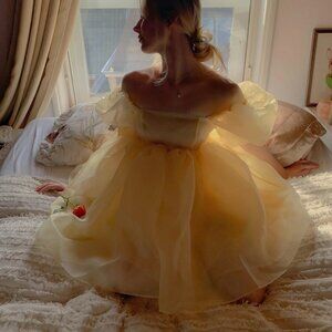 NWOT Selkie Baby Banana Puff Dress Size XS(4)